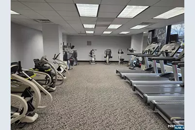 2 Claridge Drive 4Mw #4MW, Verona, NJ 07044 - Photo 27