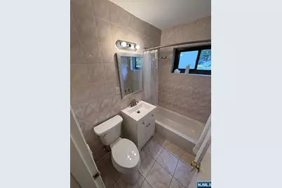 3071 Edwin Avenue 1B #1B, Fort Lee, NJ 07024 - Photo 13