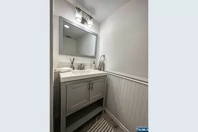 55 Clinton Place 506 #506, Hackensack, NJ 07601 - Photo 17