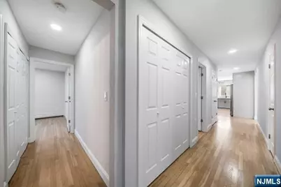 8 Leary Lane B #B, Edgewater, NJ 07020 - Photo 17
