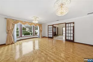 319 Truman Dr, Cresskill, NJ 07626 - Photo 9