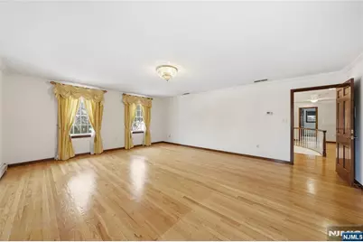 319 Truman Drive, Cresskill, NJ 07626 - Photo 23