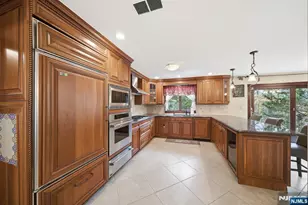 319 Truman Dr, Cresskill, NJ 07626 - Photo 17