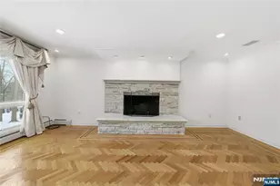 319 Truman Dr, Cresskill, NJ 07626 - Photo 15