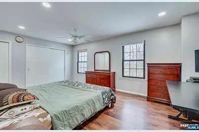 304 Maplecrest Road 304 #304, Edison, NJ 08820 - Photo 25