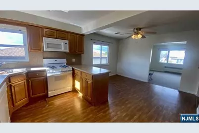61 Bayliss Street 2 #2, North Arlington, NJ 07031 - Photo 5