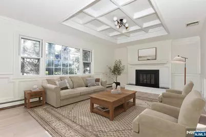 582 Eder Avenue, Wyckoff Township, NJ 07481 - Photo 5