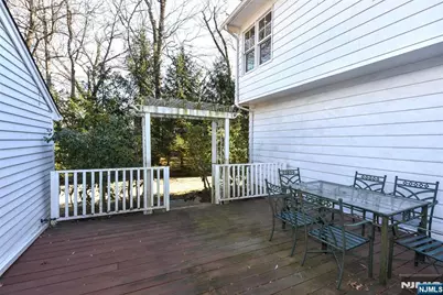 582 Eder Avenue, Wyckoff Township, NJ 07481 - Photo 33