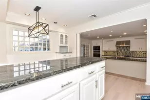 582 Eder Ave, Wyckoff Township, NJ 07481 - Photo 11