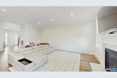 7 Saint Andrews Circle, River Vale Township, NJ 07675 - Photo 3