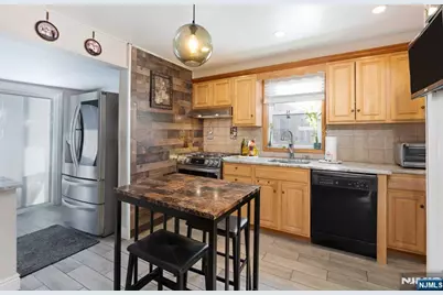 10 Trinity Place, Kearny, NJ 07032 - Photo 11