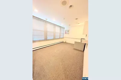 241 Crooks Avenue A #A, Clifton, NJ 07011 - Photo 5