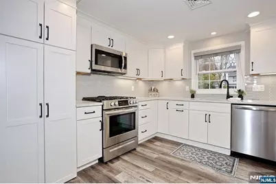 129 Sanford Avenue, Emerson, NJ 07630 - Photo 9