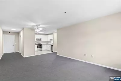 905 River Road 200 #200, Edgewater, NJ 07020 - Photo 13