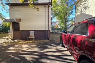 381 Mola Blvd, Elmwood Park, NJ 07407 - Photo 11