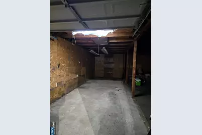 381 Mola Boulevard, Elmwood Park, NJ 07407 - Photo 23