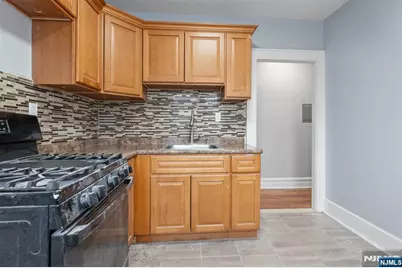 337-341 Seymour Avenue, Newark, NJ 07112 - Photo 31