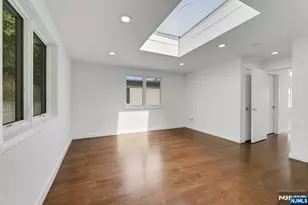 714 Undercliff Ave 714, Edgewater, NJ 07020 - Photo 37