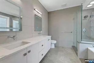 716 Undercliff Ave 716, Edgewater, NJ 07020 - Photo 23