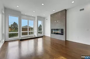 716 Undercliff Ave 716, Edgewater, NJ 07020 - Photo 5