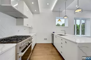 716 Undercliff Ave 716, Edgewater, NJ 07020 - Photo 17