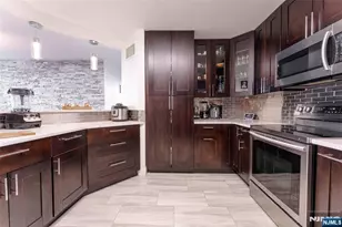 806 Harmon Cove Tower 806, Secaucus, NJ 07094 - Photo 13