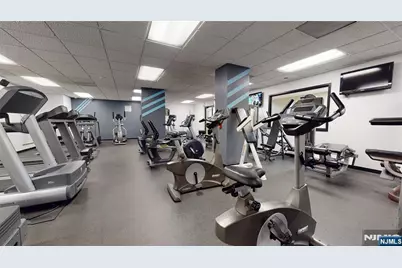 806 Harmon Cove Tower 806 #806, Secaucus, NJ 07094 - Photo 41