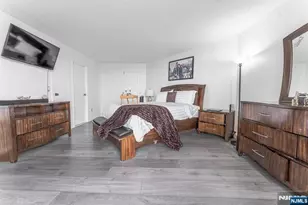 806 Harmon Cove Tower 806, Secaucus, NJ 07094 - Photo 27