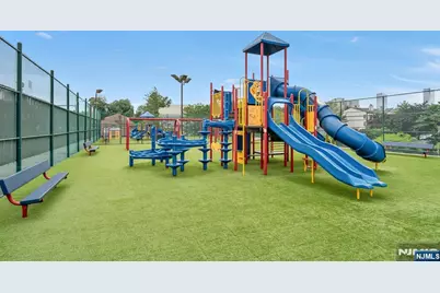 555 North Avenue 23S #23S, Fort Lee, NJ 07024 - Photo 31