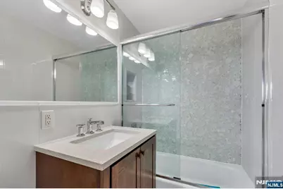 555 North Avenue 23S #23S, Fort Lee, NJ 07024 - Photo 17