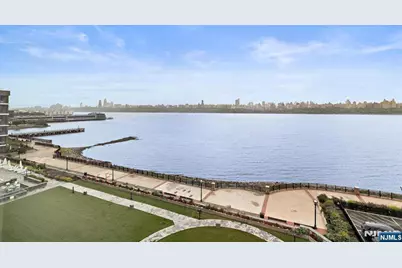 9 Somerset Lane 501 #501, Edgewater, NJ 07020 - Photo 11