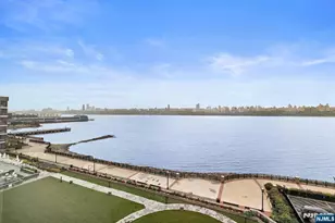 9 Somerset Ln 501, Edgewater, NJ 07020 - Photo 11