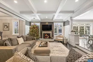 11 Aldbury Dr, Upper Saddle River, NJ 07458 - Photo 7