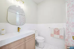 9 Vela Way, Edgewater, NJ 07020 - Photo 23