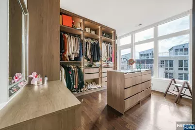 9 Vela Way, Edgewater, NJ 07020 - Photo 21