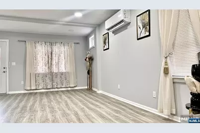 20 Lake Street, Belleville, NJ 07109 - Photo 7