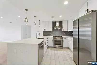 209-211 Hackensack Plank Road 5B #5B, Weehawken, NJ 07086 - Photo 15