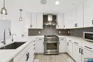 209-211 Hackensack Plank Road 5B, Weehawken, NJ 07086 - Photo 5