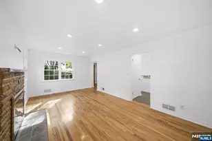 61 Rose St, Cresskill, NJ 07626 - Photo 5