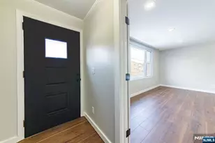 34 Kearney, Lyndhurst Township, NJ 07071 - Photo 3