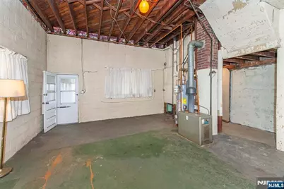 340 Northwood Way, Palisades Park, NJ 07650 - Photo 15