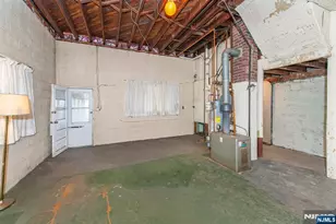 340 Northwood Way, Palisades Park, NJ 07650 - Photo 15