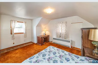 340 Northwood Way, Palisades Park, NJ 07650 - Photo 13