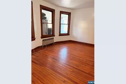 35 Marsellus Place 1 #1, Garfield, NJ 07026 - Photo 11