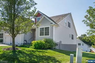 11 Fairchild Ln 11, Wantage, NJ 07461 - Photo 3