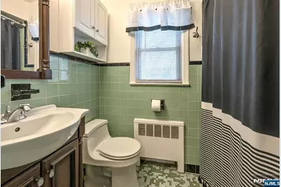 789 Briarcliff Avenue, Maywood, NJ 07607 - Photo 13