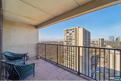 5 Horizon Road 2504 #2504, Fort Lee, NJ 07024 - Photo 13