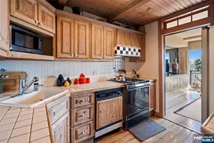 4 Horizon Road G-10, Fort Lee, NJ 07024 - Photo 7