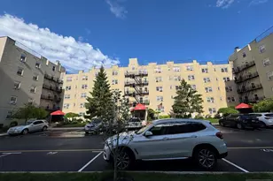 2195 N Central Road 2B, Fort Lee, NJ 07024 - Photo 1