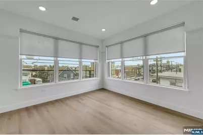 255 Ridge Road 201 #201, Lyndhurst Township, NJ 07071 - Photo 13